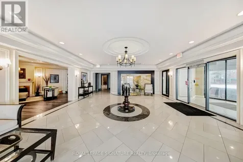 25 Earlington Avenue Toronto (kingsway South) ON M8X 3A3