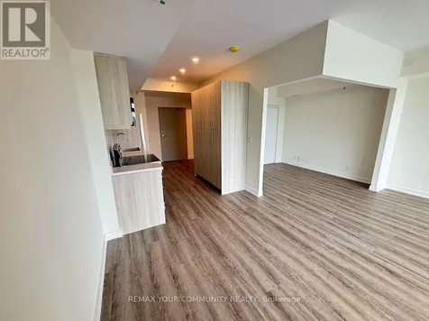 350 Prince Charles Drive Welland (broadway) ON L3C 7B3