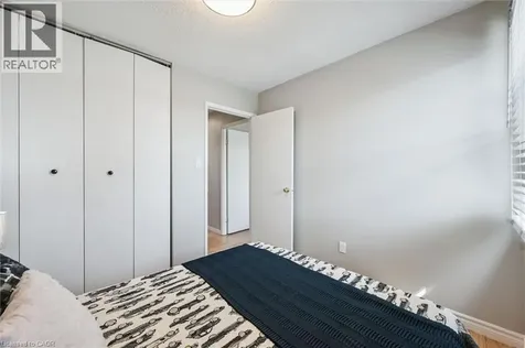 31 Greengate Road Guelph ON N1H 6R3