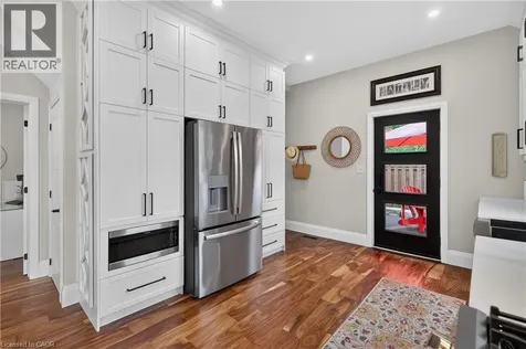 122 Stuart Street Guelph ON N1E 4S8