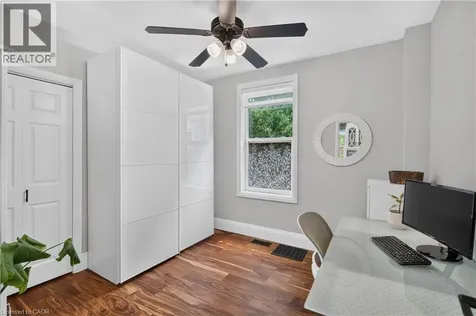 122 Stuart Street Guelph ON N1E 4S8