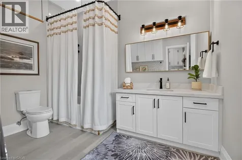 122 Stuart Street Guelph ON N1E 4S8