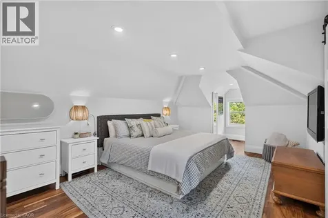 122 Stuart Street Guelph ON N1E 4S8