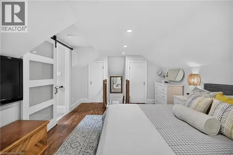 122 Stuart Street Guelph ON N1E 4S8