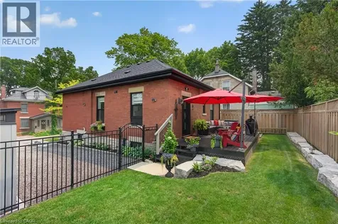 122 Stuart Street Guelph ON N1E 4S8