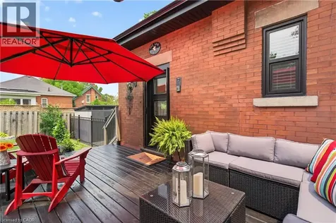 122 Stuart Street Guelph ON N1E 4S8