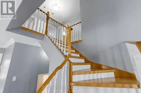 1360 Dumont Street Oshawa (taunton) ON L1K 2V3