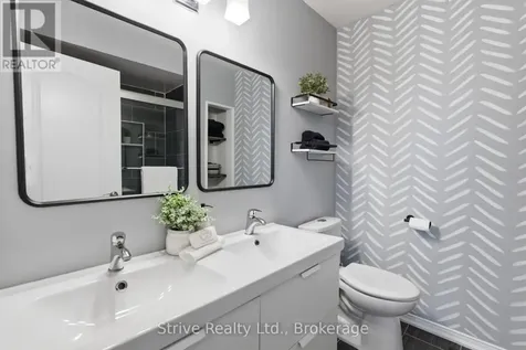 1360 Dumont Street Oshawa (taunton) ON L1K 2V3