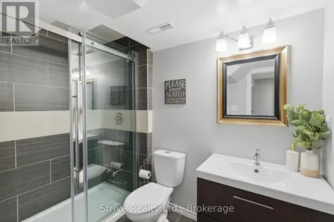1360 Dumont Street Oshawa (taunton) ON L1K 2V3