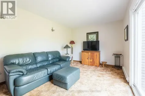 28 Andrew Drive Kawartha Lakes (lindsay) ON K9V 5W6