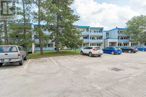 105 Conroy Crescent Guelph (dovercliffe Park/old University) ON N1G 2V5