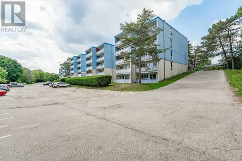 105 Conroy Crescent Guelph (dovercliffe Park/old University) ON N1G 2V5