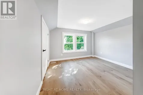 30 Willow Street North Halton Hills (ac Acton) ON L7J 1Z7