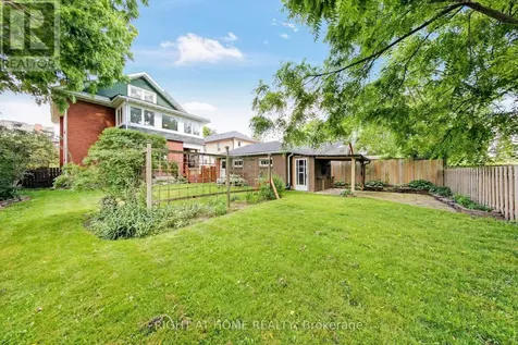 30 Willow Street North Halton Hills (ac Acton) ON L7J 1Z7