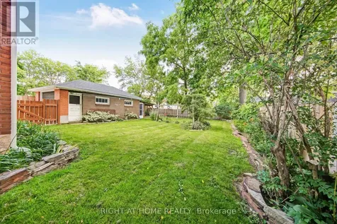 30 Willow Street North Halton Hills (ac Acton) ON L7J 1Z7