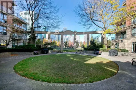 55 Harrison Garden Boulevard Toronto (willowdale East) ON M2N 7G3