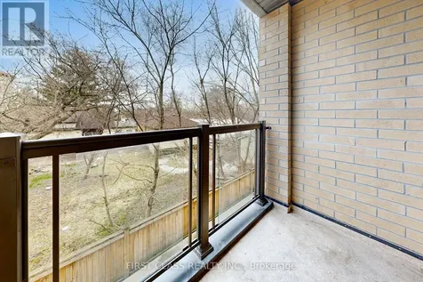 23 Eldora Avenue Toronto (newtonbrook West) ON M2M 1R3
