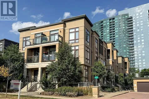23 Eldora Avenue Toronto (newtonbrook West) ON M2M 1R3