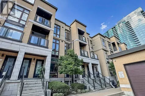 23 Eldora Avenue Toronto (newtonbrook West) ON M2M 1R3
