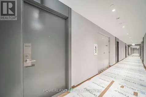 5858 Yonge Street Toronto (newtonbrook West) ON M2M 0C6