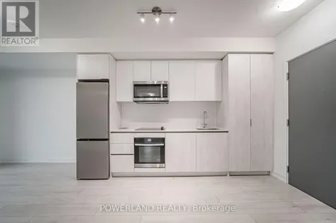 5858 Yonge Street Toronto (newtonbrook West) ON M2M 0C6