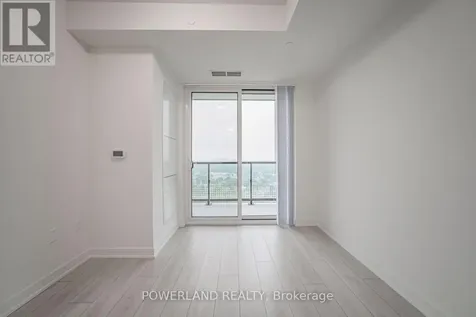 5858 Yonge Street Toronto (newtonbrook West) ON M2M 0C6
