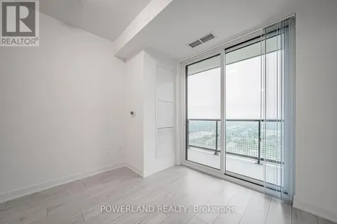 5858 Yonge Street Toronto (newtonbrook West) ON M2M 0C6