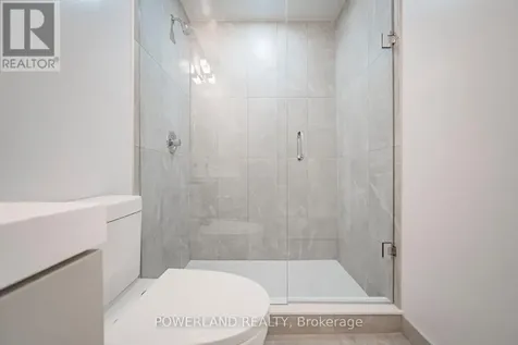 5858 Yonge Street Toronto (newtonbrook West) ON M2M 0C6