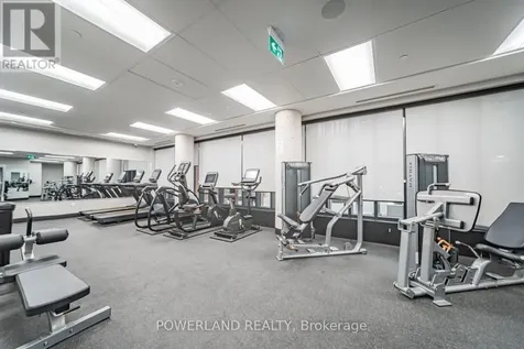 5858 Yonge Street Toronto (newtonbrook West) ON M2M 0C6