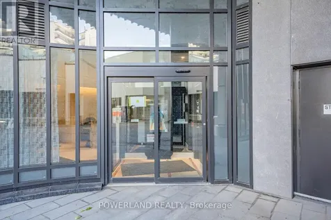 5858 Yonge Street Toronto (newtonbrook West) ON M2M 0C6