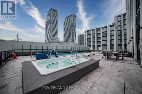 5858 Yonge Street Toronto (newtonbrook West) ON M2M 0C6