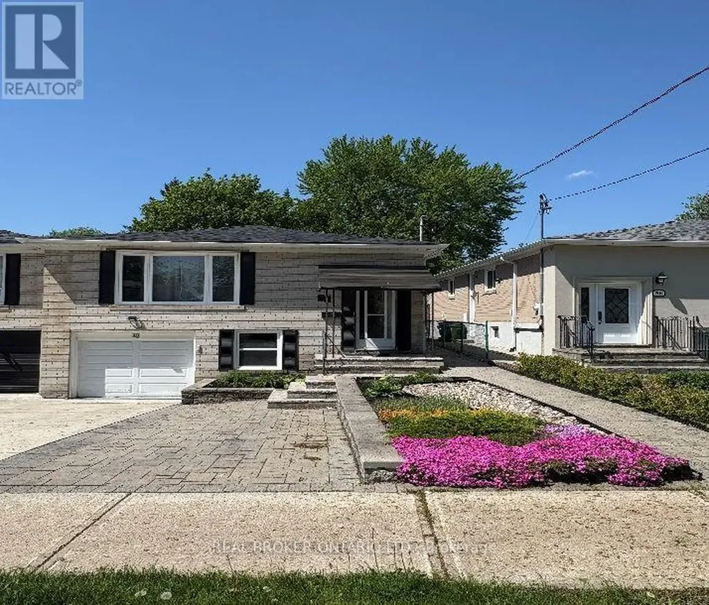 40 Green Bush Road Toronto (newtonbrook West) ON M2M 1P3