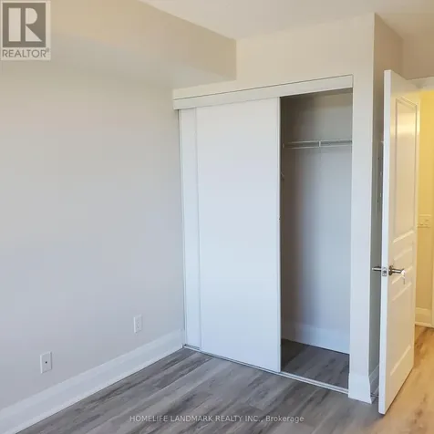 15 Northtown Way Toronto (willowdale East) ON M2N 7A2