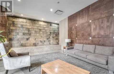 15 Northtown Way Toronto (willowdale East) ON M2N 7A2