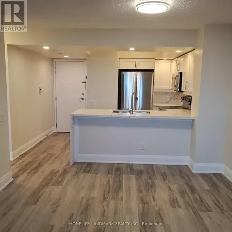 15 Northtown Way Toronto (willowdale East) ON M2N 7A2