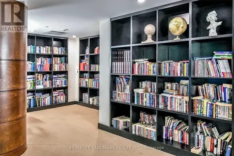 15 Northtown Way Toronto (willowdale East) ON M2N 7A2