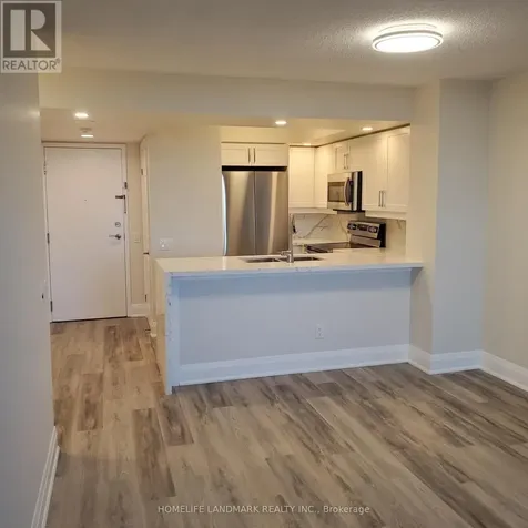 15 Northtown Way Toronto (willowdale East) ON M2N 7A2