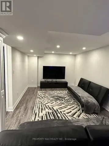 48 Elmrill Road Markham (berczy) ON L6C 2P1