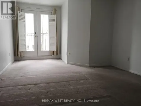 108 Finch Avenue West Toronto (newtonbrook West) ON M2N 6W6