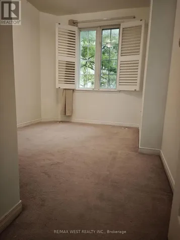 108 Finch Avenue West Toronto (newtonbrook West) ON M2N 6W6