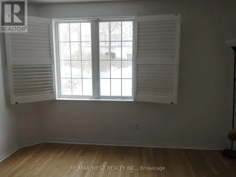 108 Finch Avenue West Toronto (newtonbrook West) ON M2N 6W6