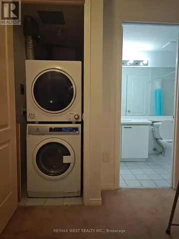 108 Finch Avenue West Toronto (newtonbrook West) ON M2N 6W6