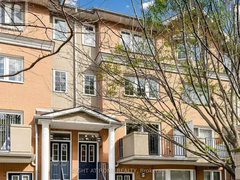 28 Sommerset Way Toronto (willowdale East) ON M2N 6W7