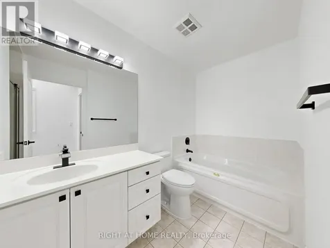 28 Sommerset Way Toronto (willowdale East) ON M2N 6W7