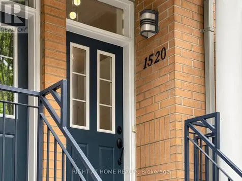 28 Sommerset Way Toronto (willowdale East) ON M2N 6W7