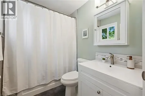 80 Memorial Crescent Guelph ON N1H 6B9