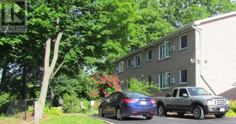 4434 Leader Lane Niagara Falls (downtown) ON L2E 2Z7