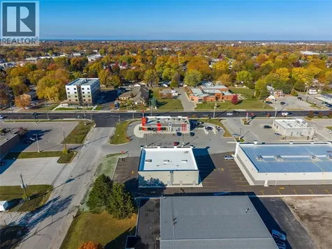 1113 Confederation Street Sarnia ON N7S 3Y5