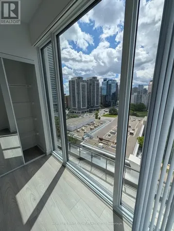 5858 Yonge Street Toronto (newtonbrook West) ON M2M 0C6