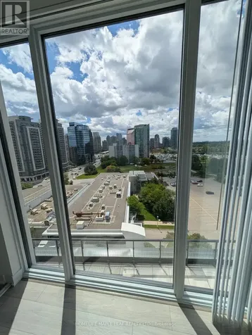 5858 Yonge Street Toronto (newtonbrook West) ON M2M 0C6